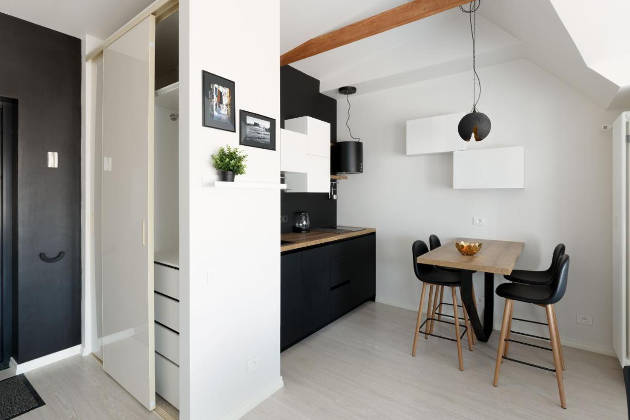 Bright Attic Flat In The Centre Leilighet Riga Eksteriør bilde